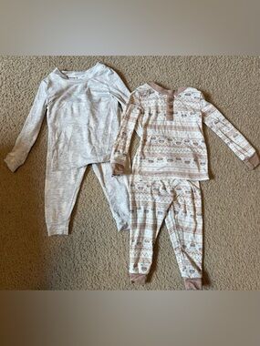 BearPaw Kids Two-Piece Pajama Sets in Light Gray and Taupe-Cream Bear Print